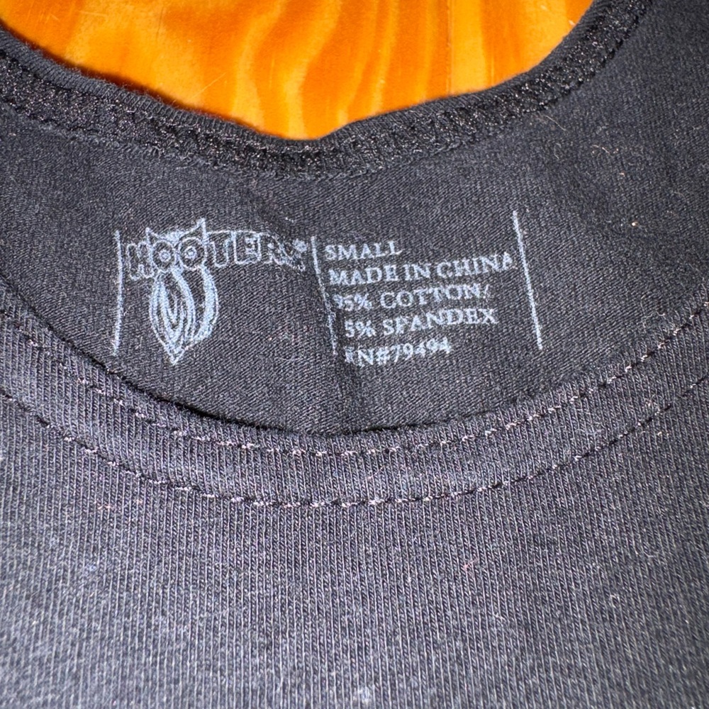 Hooters Black Crewneck Tee with White Logo - Picture 3 of 4